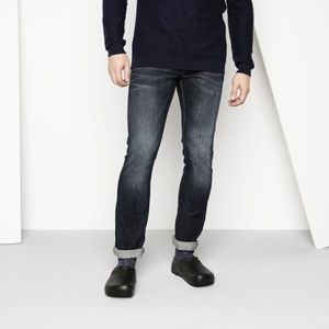 Birkenstock black polyurethane clogs